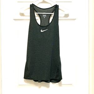 NIKE Tank